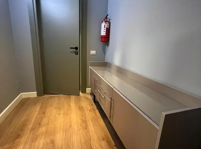 Tirana Apartments 公寓 地拉那