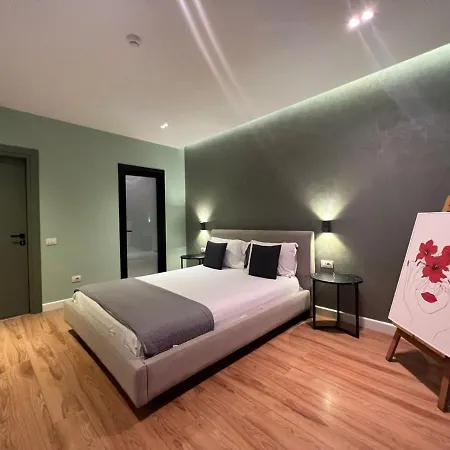 Tirana Apartments Apartman *