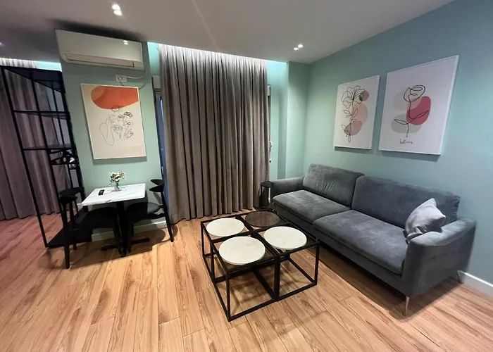 Апартаменты Tirana Apartments